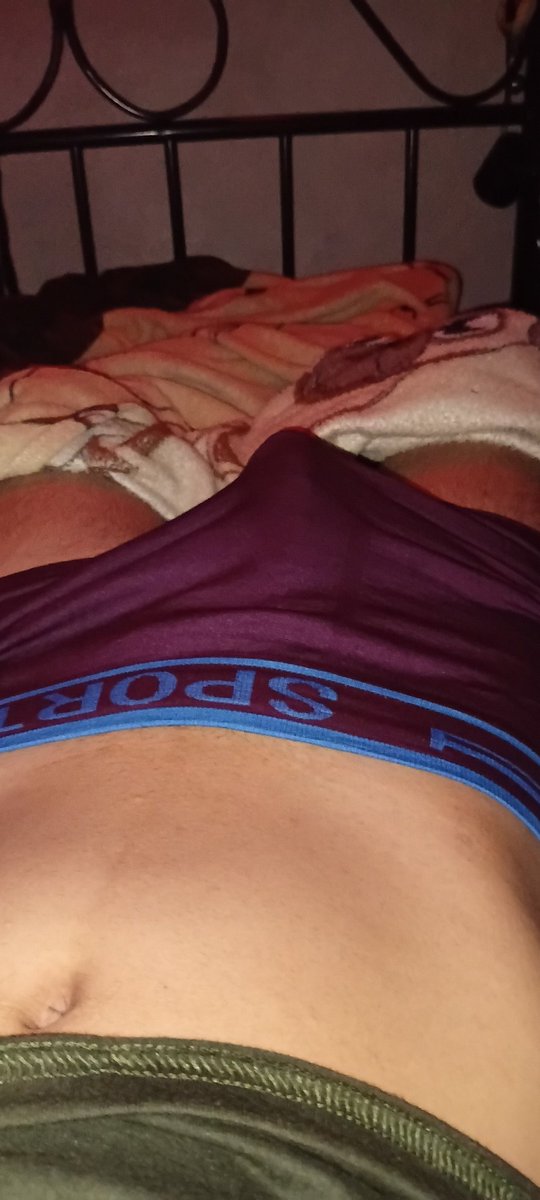 everfnyx's tweet photo. Q vien se siente dormir en boxer🤤😋 https://t.co/jGoHvUVPu0