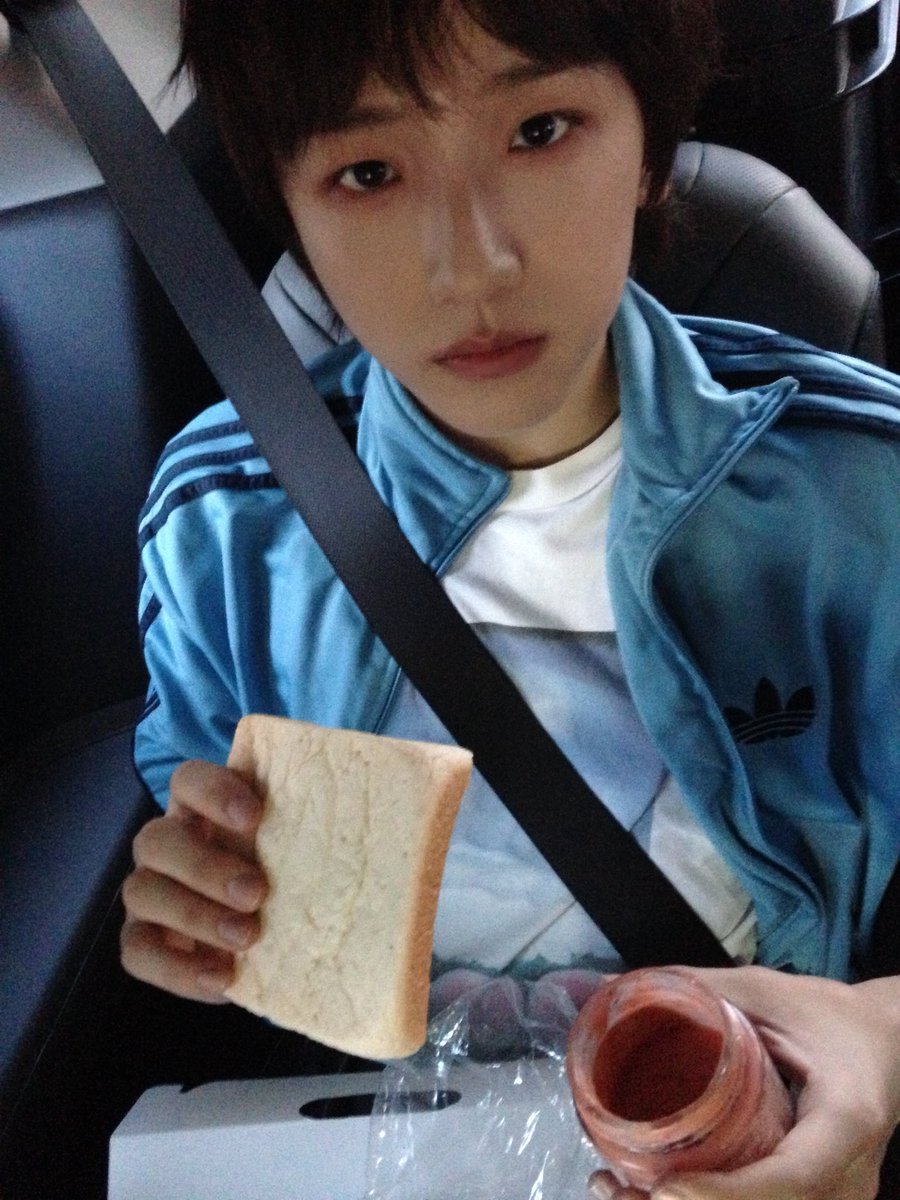 nunginl's tweet photo. 이분 내년에 성인이라는데 이거 꿈이죠 https://t.co/JeUGCzputN