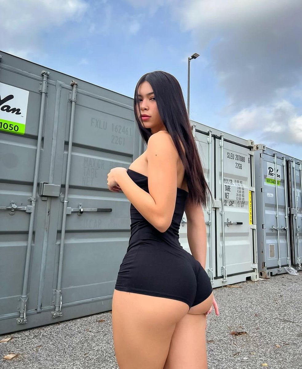 hot3mood's tweet photo. can i help u lose NNN https://t.co/eBAaMFU7Sk