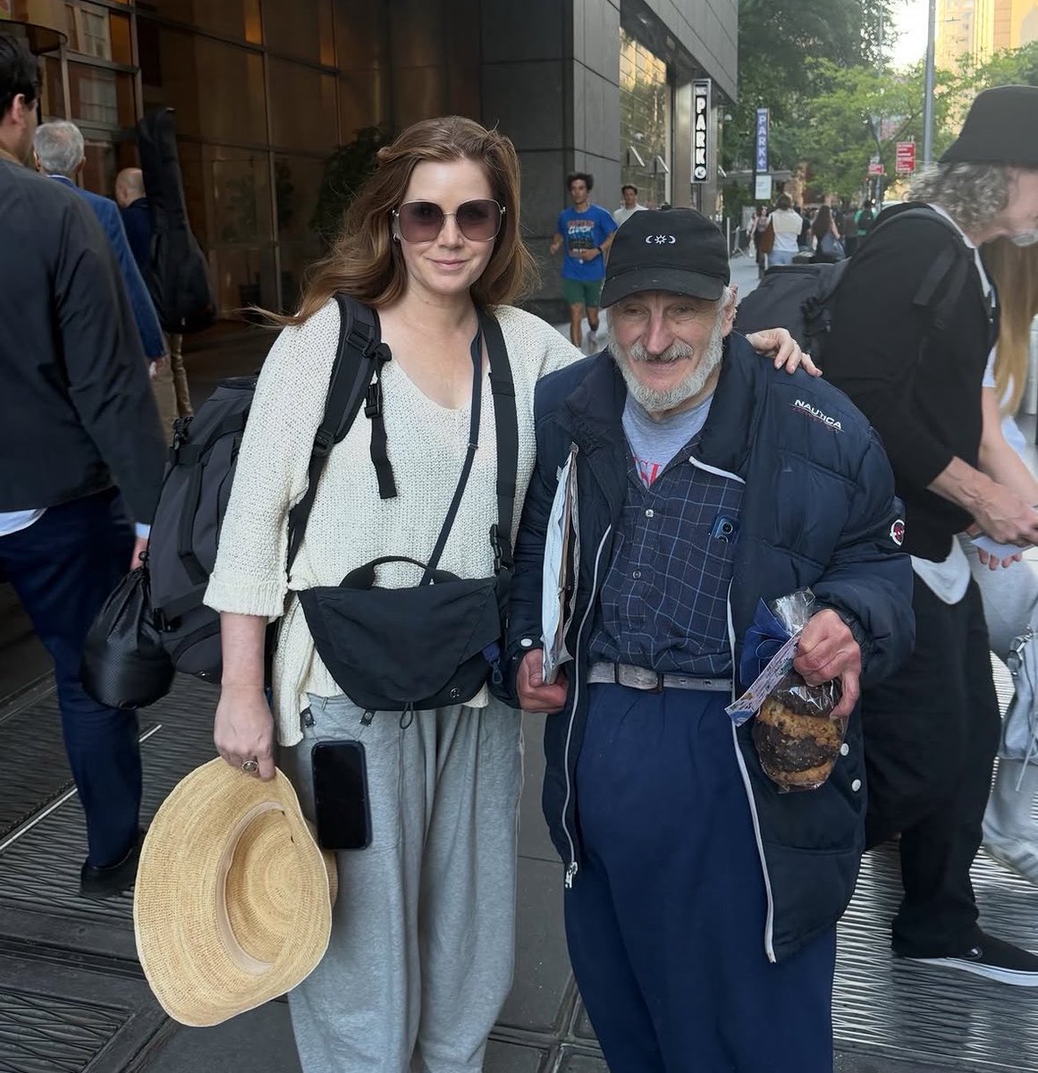 amyacdms's tweet photo. Met my fans in NYC. https://t.co/HdHWDaIyM8