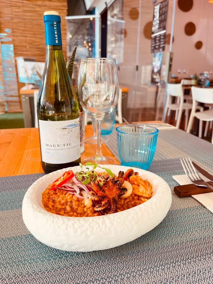 ExperienceSalou's tweet photo. Al @panoramasalou arròs amb marisc acevichado 🍷😋. Avui #tastasalou👏👏
Salou Food Experience
.
#gastronomia #salou #CostaDaurada #TurismeDipta https://t.co/QKfg0ua1VK