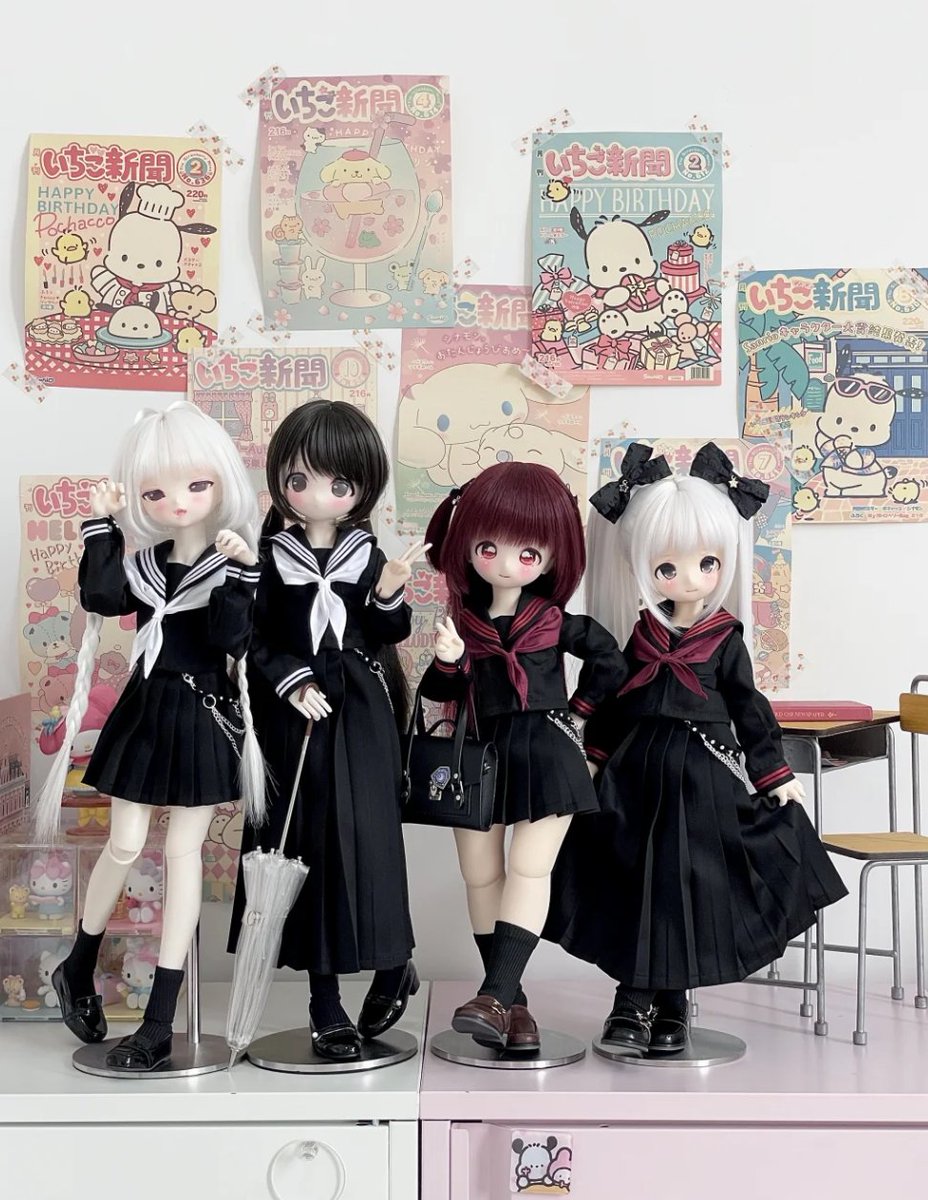 117MART_offical's tweet photo. 📢【商品販売情報】

🔹品名： 暗黑不良（ダークスケバン風制服セット）
🔹メーカー： 樱花家族盛夏庭院
🔹種類： ドール服（布製）
🔹サイズ：
・3分：SD16 / SDGR
・4分：普通4分 / ぽっちゃり4分（胖体） / 大4分（MSD・MDD相当）
🔹カラー： 画像の通り（図款）

🔹価格：
・初回受注（首团）セット特別価格：188 CNY
・通常価格（原价）：198 CNY

🔹販売期間： 2026-06-13 19:45~2026-08-13 17:00
🔹備考： 初回受注がお得です！

🔗 url：https://t.co/ynycHtUszT
