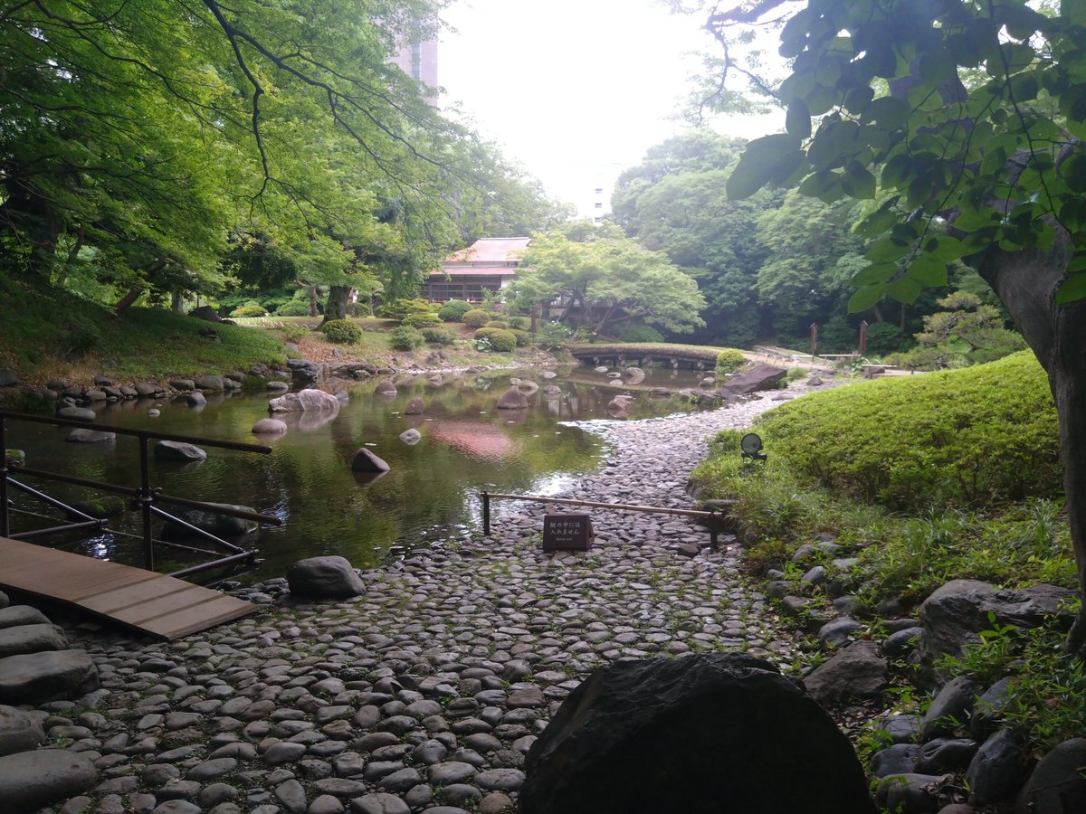 koyoipe's tweet photo. 空いた時間で小石川後楽園 https://t.co/poRpKDKkQM