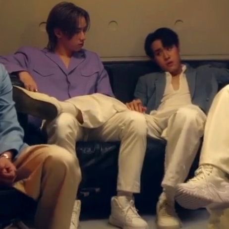hngshchana's tweet photo. songs and their lyrics that reminds me of my parents #jundylan (++AU prompts I have in my mind)— a thread 🌚 https://t.co/TT9RmPOaEw