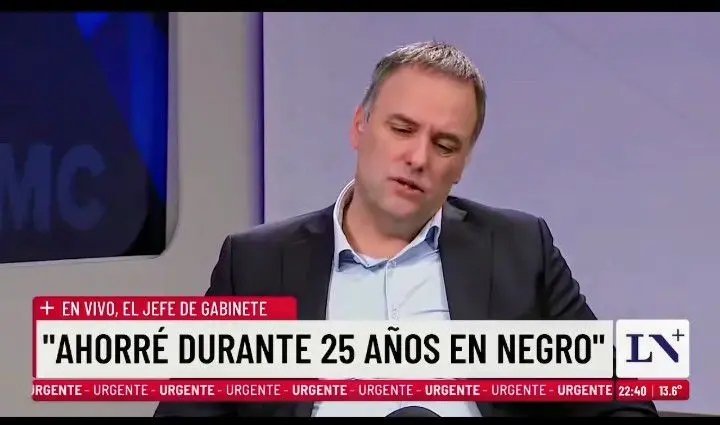 VeniAJugar1's tweet photo. Alguien me explica cómo hizo Adorni para ahorrar durante 25años de Peronismo/kirchnerismo si fue lo peor que le pasó a la economía de este país y sus habitantes https://t.co/oXEysMW8If