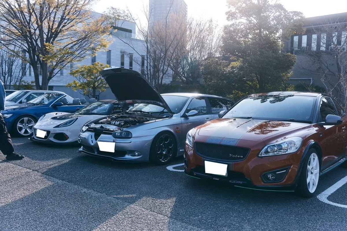 DT_car's tweet photo. 写真撮影@kako.ph_（Shinya Kako）

#daikanyamatsite #代官山蔦屋書店 #morningcruise #モーニングクルーズ https://t.co/uFP0YzRRKp