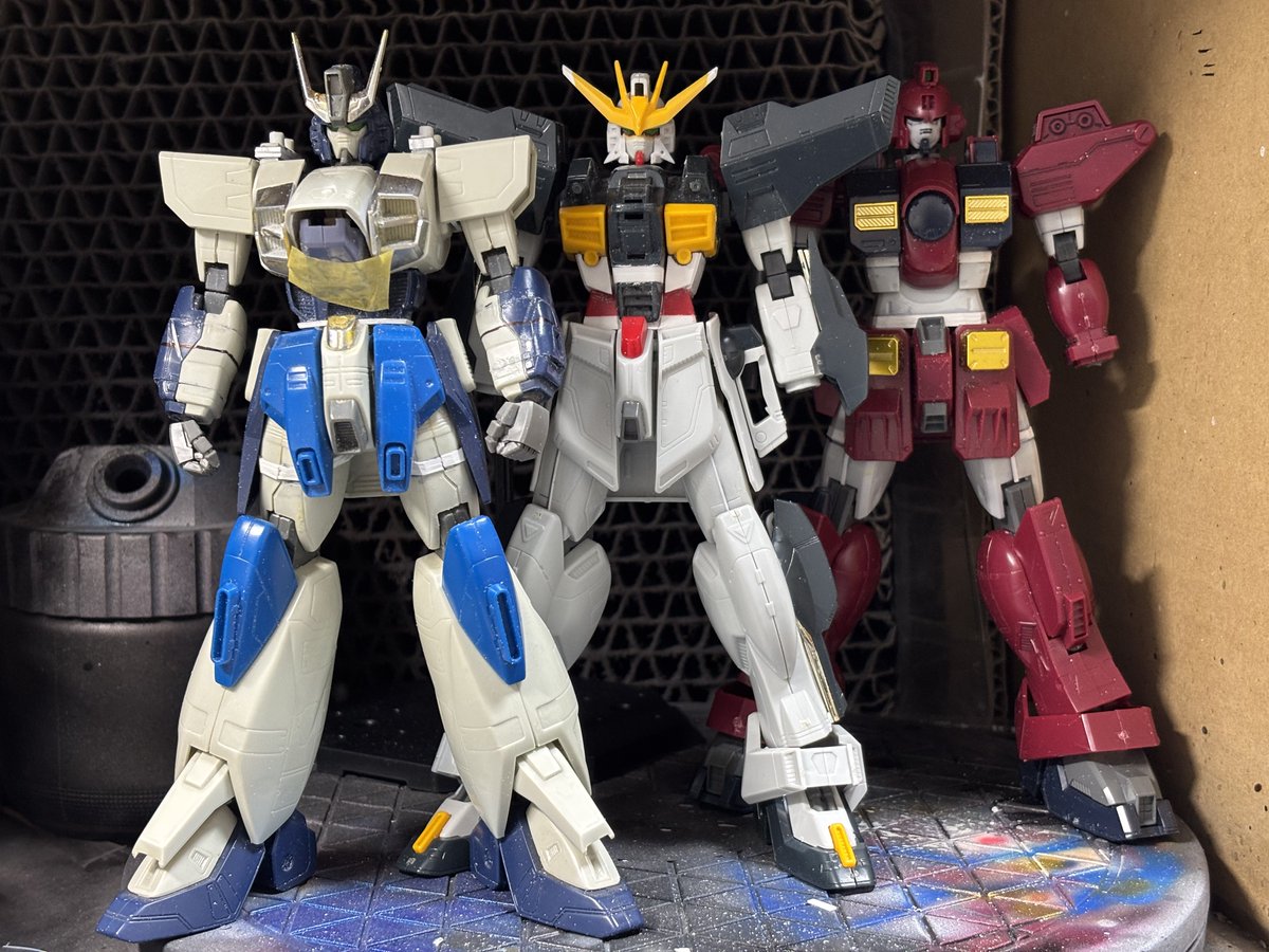 GndriveSappu's tweet photo. #旧キットを作る理由 

パーツをノコでぶった切って、バツバツ切り出したプラ板ベッって貼り付けて、ガシガシ削る事でしか得られない栄養素はあります https://t.co/z2fVqsEIVB