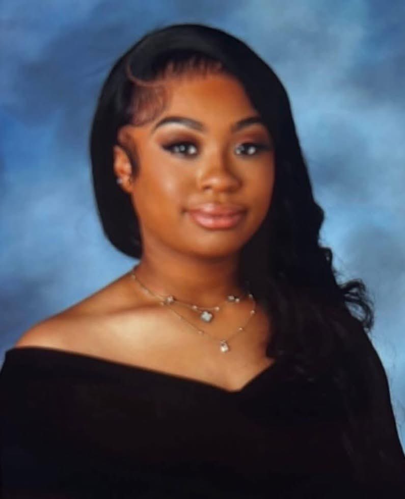 skiistiredasf's tweet photo. 18-year-old Joidan Worthy, a proud member of the Canton High School Class of 2026, was fatally shot on the early morning of June 6, 2026, at a trail ride event at Grants Field in Northwest Jackson, Mississippi.
She suffered a single gunshot wound and was pronounced dead at the scene. Five others were injured in the shooting, which reportedly started as a fight that escalated into gunfire.
Canton High School released this beautiful photo along with a heartfelt statement:
“It is with profound sadness that we express our sincere condolences to the family of Joidan Worthy… During this difficult time, we extend our heartfelt thoughts and prayers to Joidan’s family, friends, classmates, teachers, and all who knew and loved her.”
No child should lose their life just weeks after walking across the graduation stage. This one hurts deeply.
Rest in peace, sweet Joidan. 🕊️