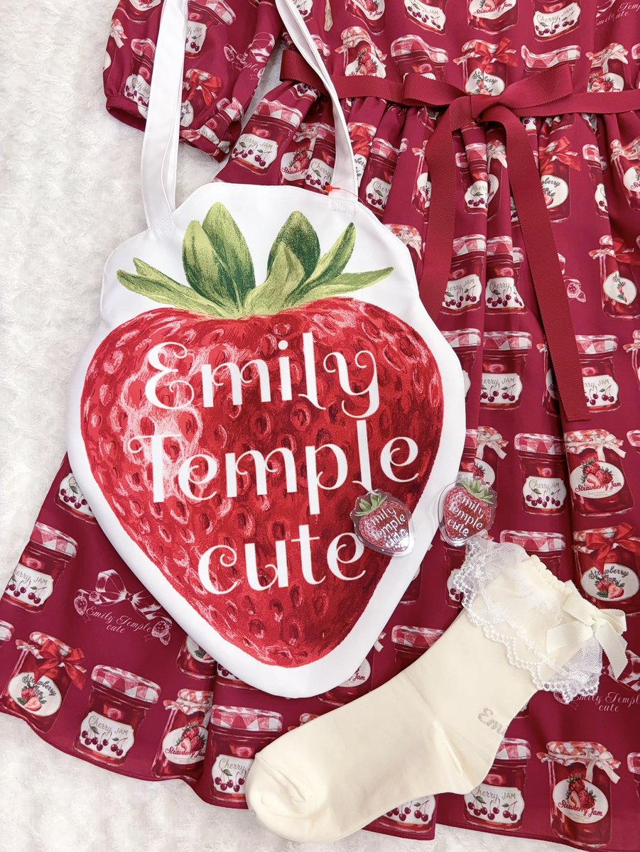 🍓ご予約受付中🍓 【Emily Temple cute】 CherBerryJamワンピース