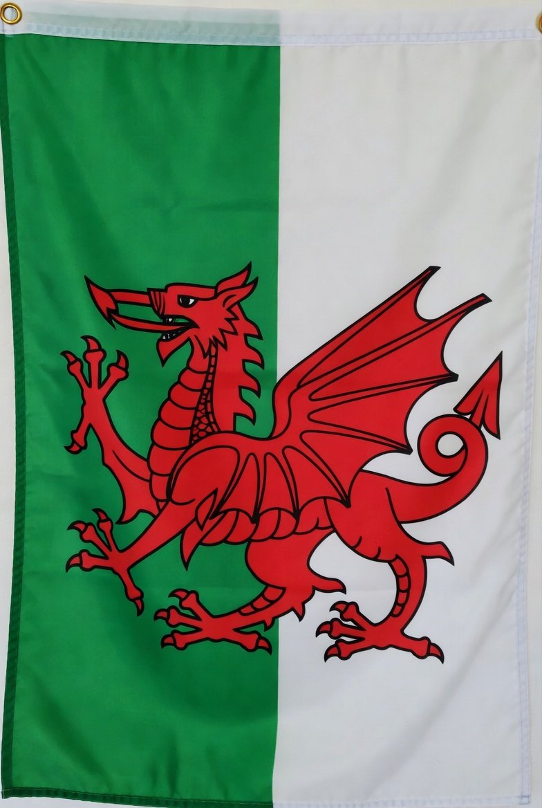 Rydon_lfc's tweet photo. Name a Welsh player who has played for Liverpool ??

Very hard https://t.co/Id1jgCvdpD