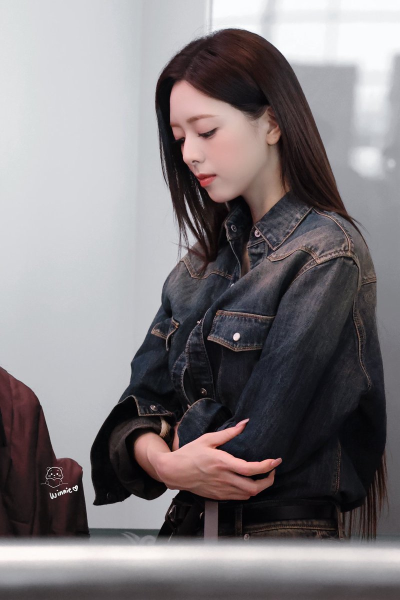 ryunaverse_'s tweet photo. 잠만; https://t.co/KiOmw3534B