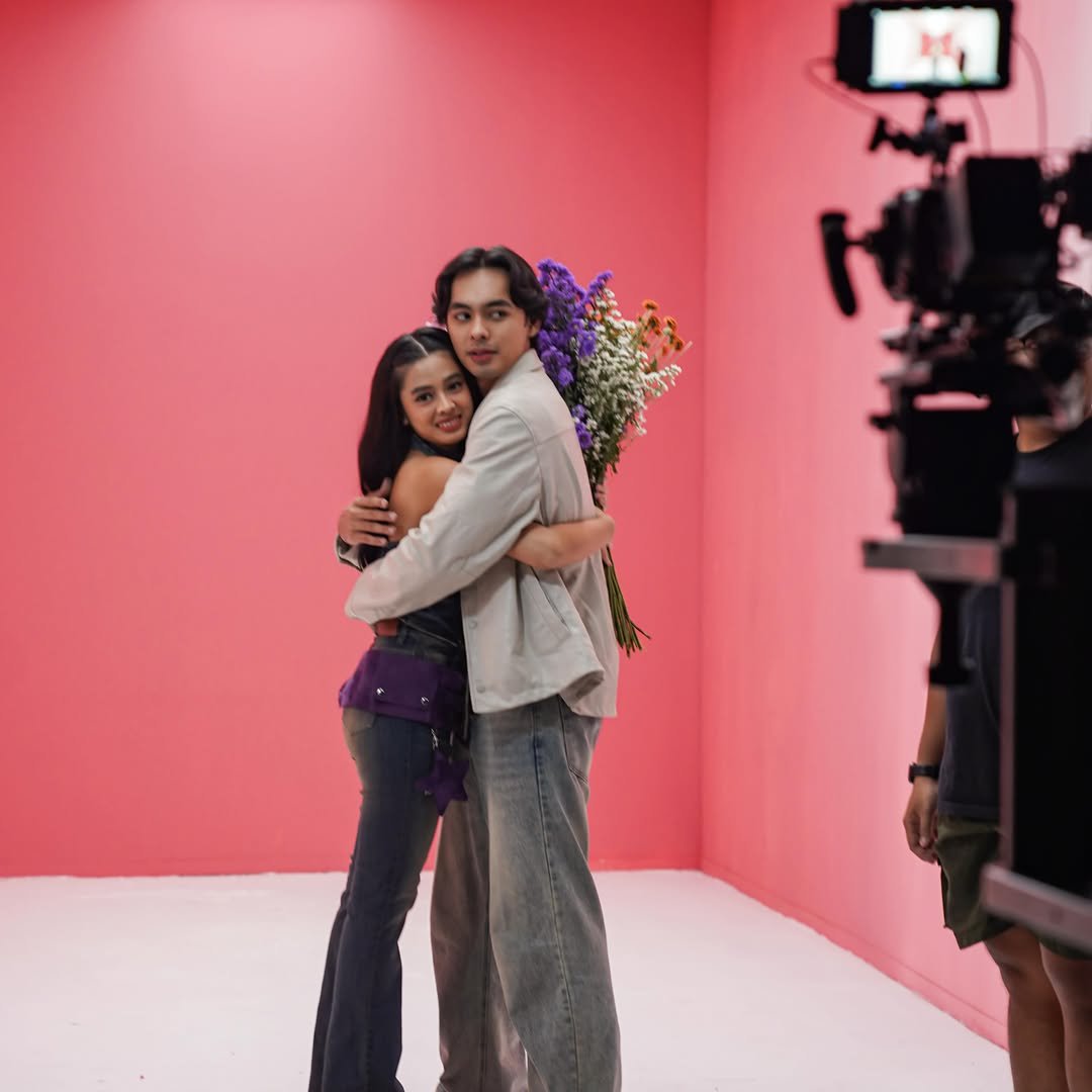 pearlunea's tweet photo. Stay tune for tomorrow ❤️❤️❤️

FATQEEL 2001X MV
#JanjiFQLagi2001X
#AdrianKhalifXFattahAqeela
#SayangSatuBumi https://t.co/WeLjBrxlom