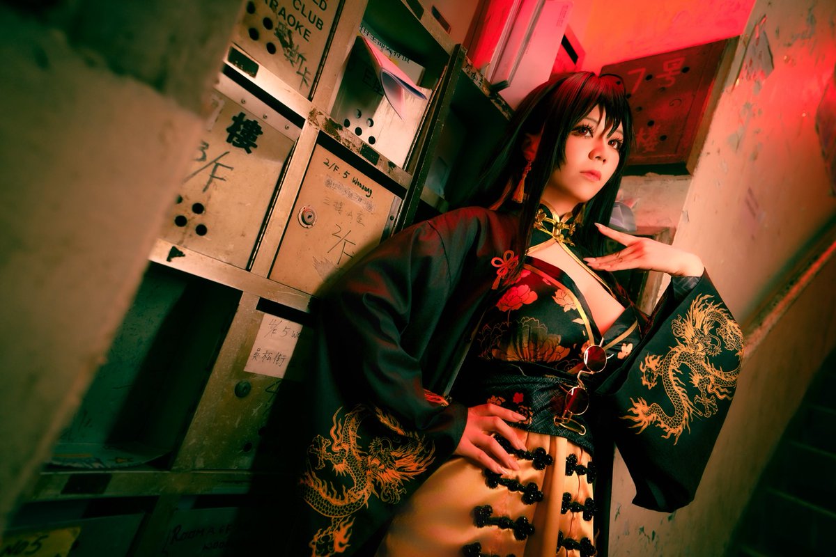 pandabbhk's tweet photo. 牡丹會的老大😎
📸: @YorukoXkc
💡: @ kairos.huang
🧞♂️: @ kappa.take. photo
Full set pic in instagram:
https://t.co/KG85pqMrtl
.
.
.
.
.
#妮姬 #nikke #nikkecosplay #牡丹 #neonlight https://t.co/wvMXI3566n