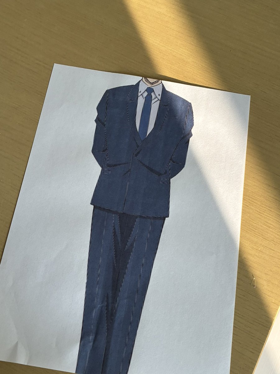 0141_6's tweet photo. 本当はね、これにしたかったんだけど……

まさかの頭チョンパでして…

【事件発生】 https://t.co/W9ZdNGspeW