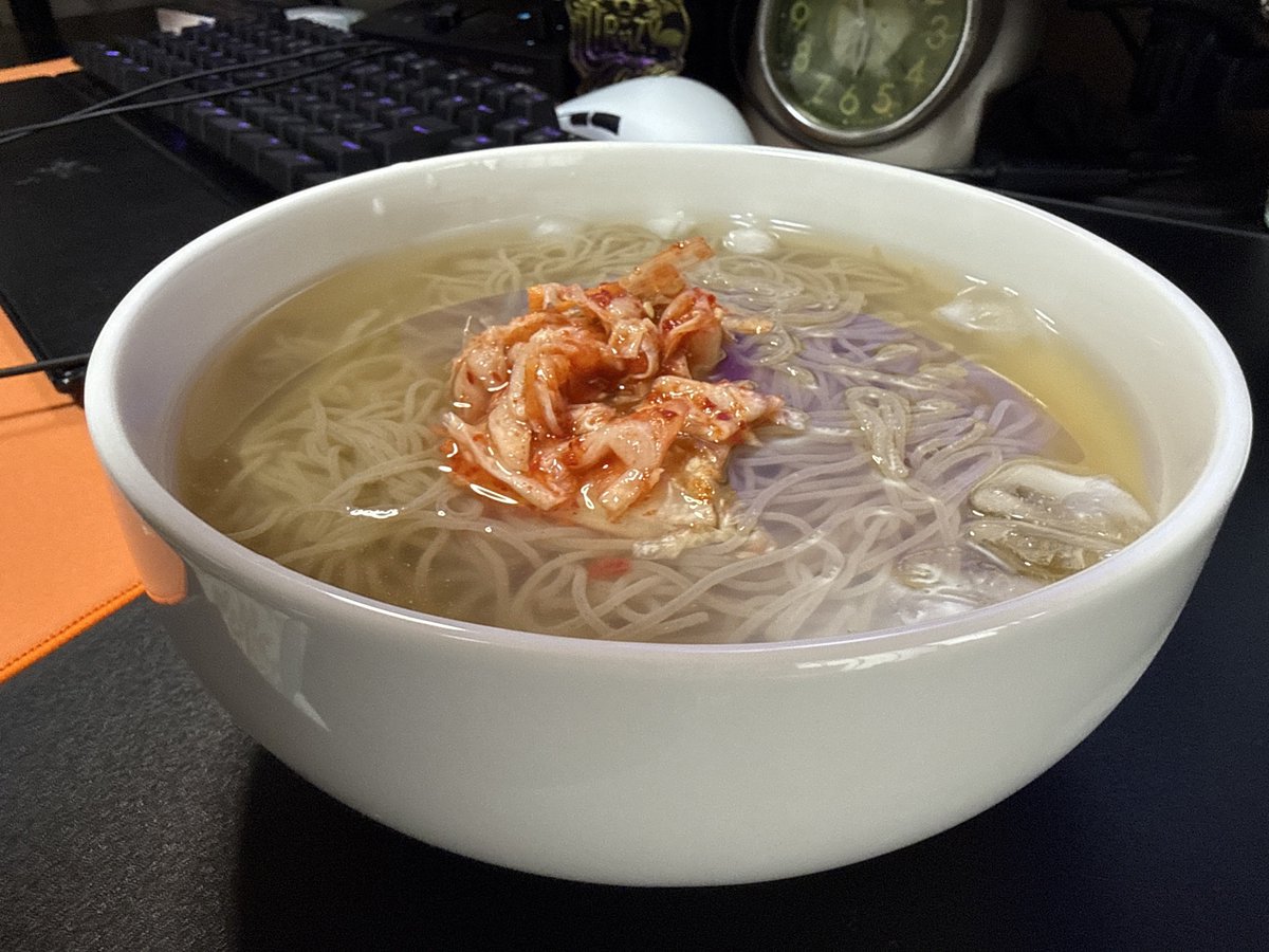 Shin_WingZero's tweet photo. 韓国冷麺おすすめされたので食す🇰🇷 https://t.co/YKSkji6RJW
