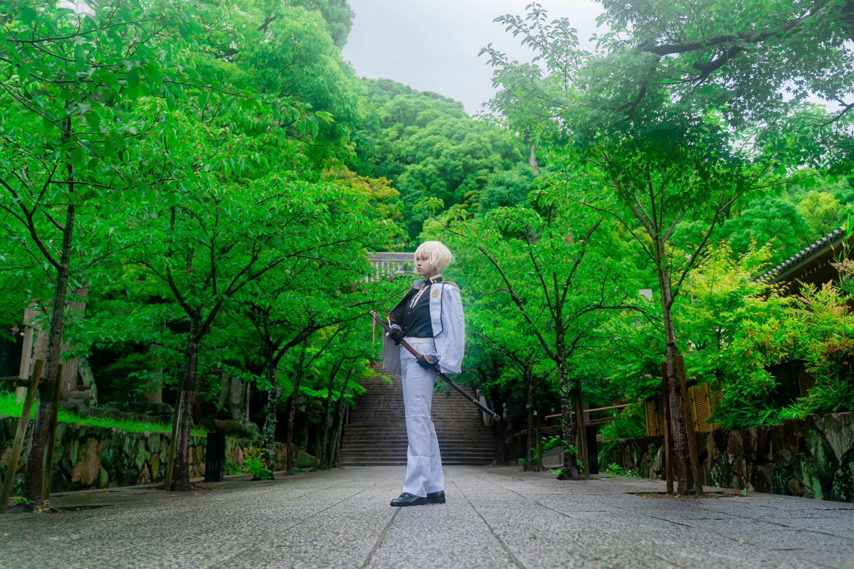 zz2___'s tweet photo. Cosplay - 刀剣乱舞 髭切

常世への路 https://t.co/UxMxjsQWQH
