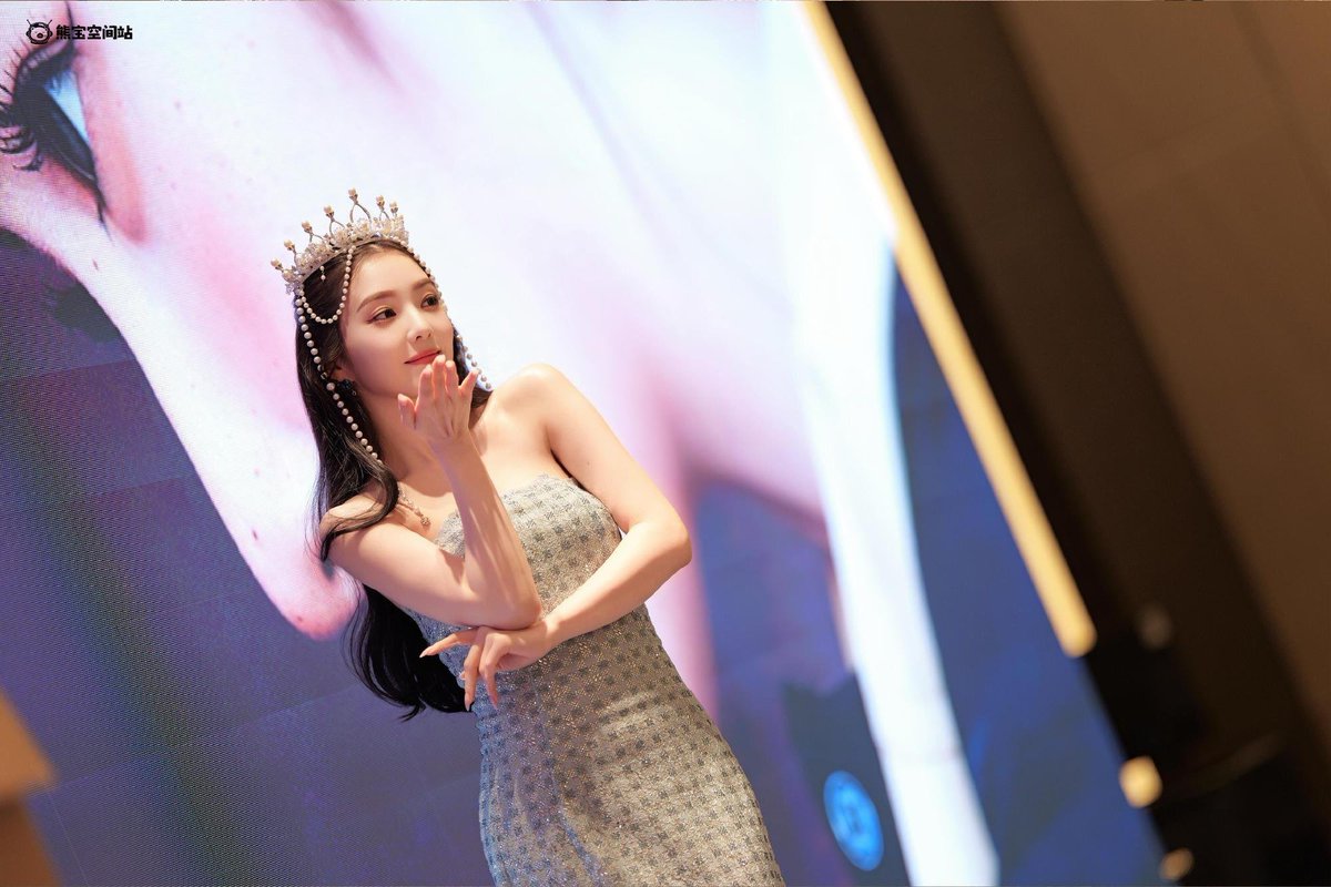 IRENEBAE_TH's tweet photo. ภาพทางการจากงานแฟนไซน์ Xiongbao ของไอรีนที่ปักกิ่งค่ะ 🩷

#IRENE #아이린 #RedVelvet @RVsmtown https://t.co/HJ5YZbMRxj
