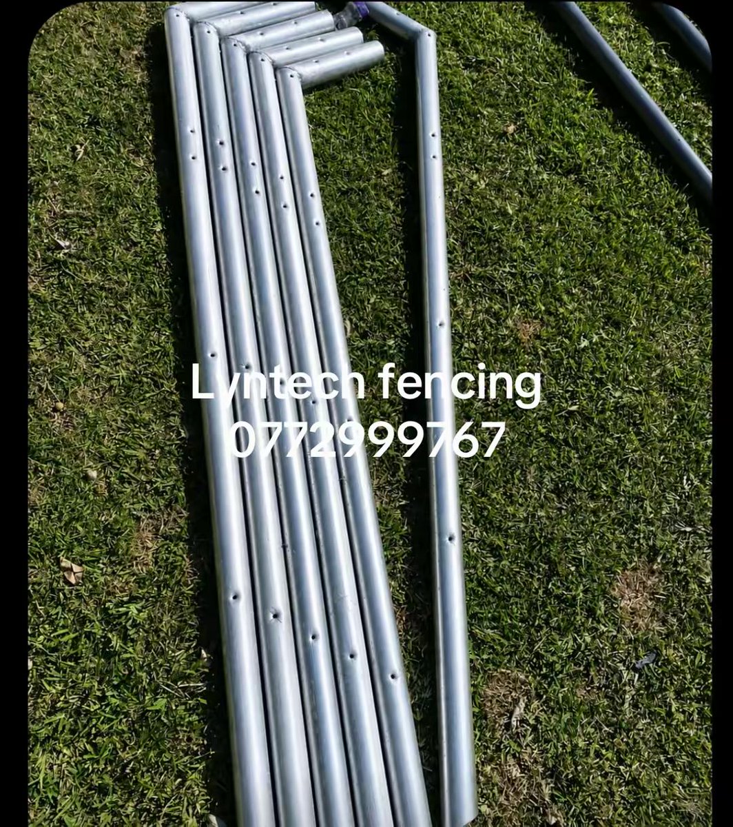 LyntechFencing's tweet photo. Every strong fence starts with strong corner poles and supporters. 💪
These essential components provide the stability and strength needed to keep your fence secure and durable for years. At Lyntech Fencing, we use quality materials to deliver fencing solutions you can trust. https://t.co/0bI85Ok6Pc