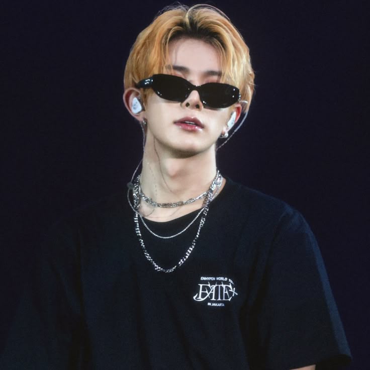 zZzZzZz7_7zZz's tweet photo. DROP TAGS FOR HEESEUNG. ❤️‍🔥

DROP TAGS IN THE REPLIES, IF POSSIBLE, ALSO DROP YOUR FAV HEESEUNG PICTURE!! 🌟

#Justice_For_SevEN 
#Boycott_BELIFT_Lab_Financially https://t.co/bDLgNqn1dv