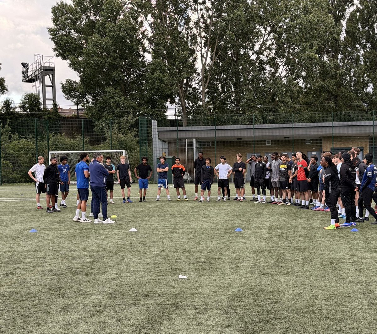 WestsideFc_'s tweet photo. Trial Day was a success!🔵

Over 150 applicants✔️
Around 60 attended on the day ✔️
Weather was lovely as always✔️

To those that attended and applied, thank you for choosing Westside and we wish you the best on your journey this pre season! https://t.co/geVmRz7oCD