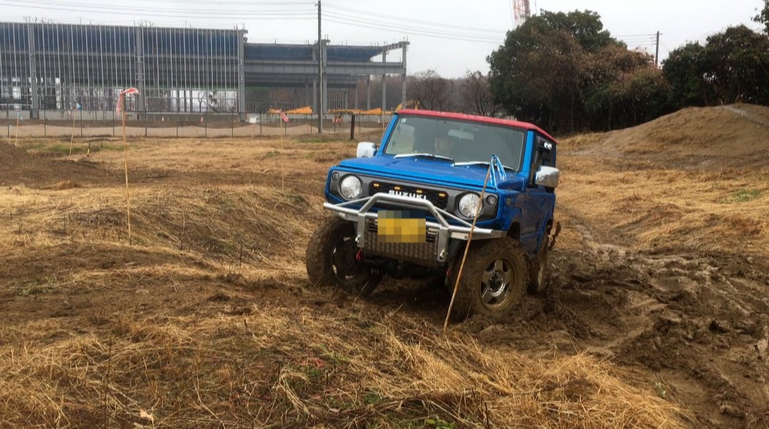 dc2r_m's tweet photo. #これを見た人は無言で青が入っている画像を貼れ https://t.co/ztBy5QgquI