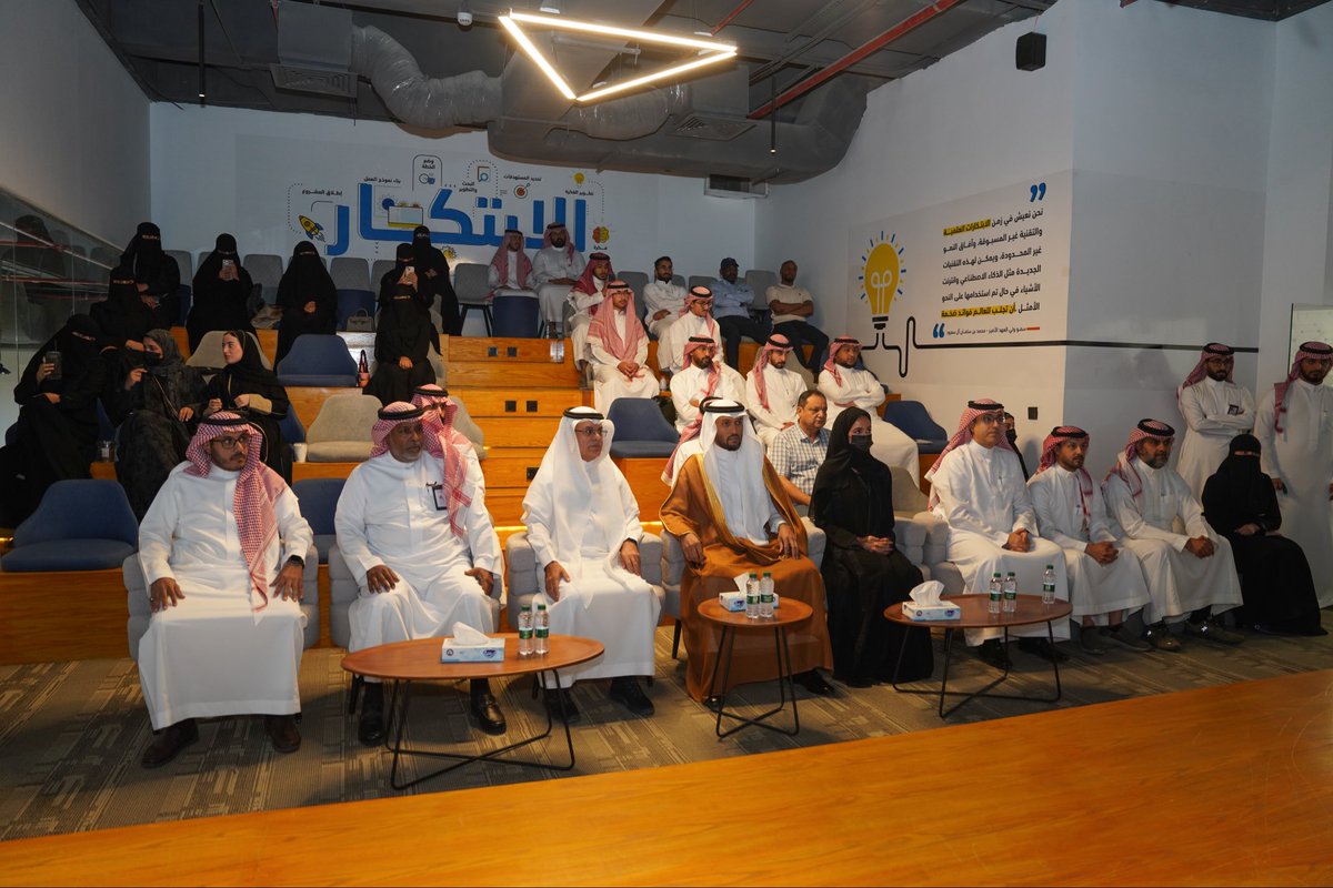 ecni_kfu's tweet photo. لقطات من تدشين معسكر الابتكار في التقنيات الرياضية والمنظم بالتعاون مع الاتحاد السعودي للرياضة الجامعية@Susfchannel ومراكز دعم منشآت @SME_SC https://t.co/RYO31kijVs