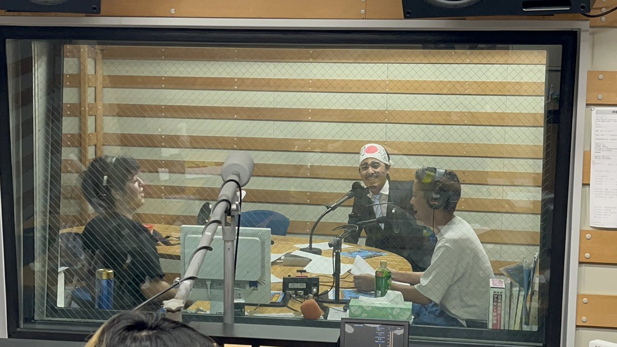 FEC_PR's tweet photo. FM沖縄「RadioDub」に
まーちゃんが出演させていただきました！📻✨

#お笑い米軍基地2026 新作ツアー、いよいよ開幕します！！

那覇公演は6/13、6/27公演が完売！
その他の那覇公演も本当に残りわずかとなっております🎫

名護公演はイープラス、名護市民会館にて絶賛販売中です！

#ラジダブ https://t.co/iXCd1yFvdB