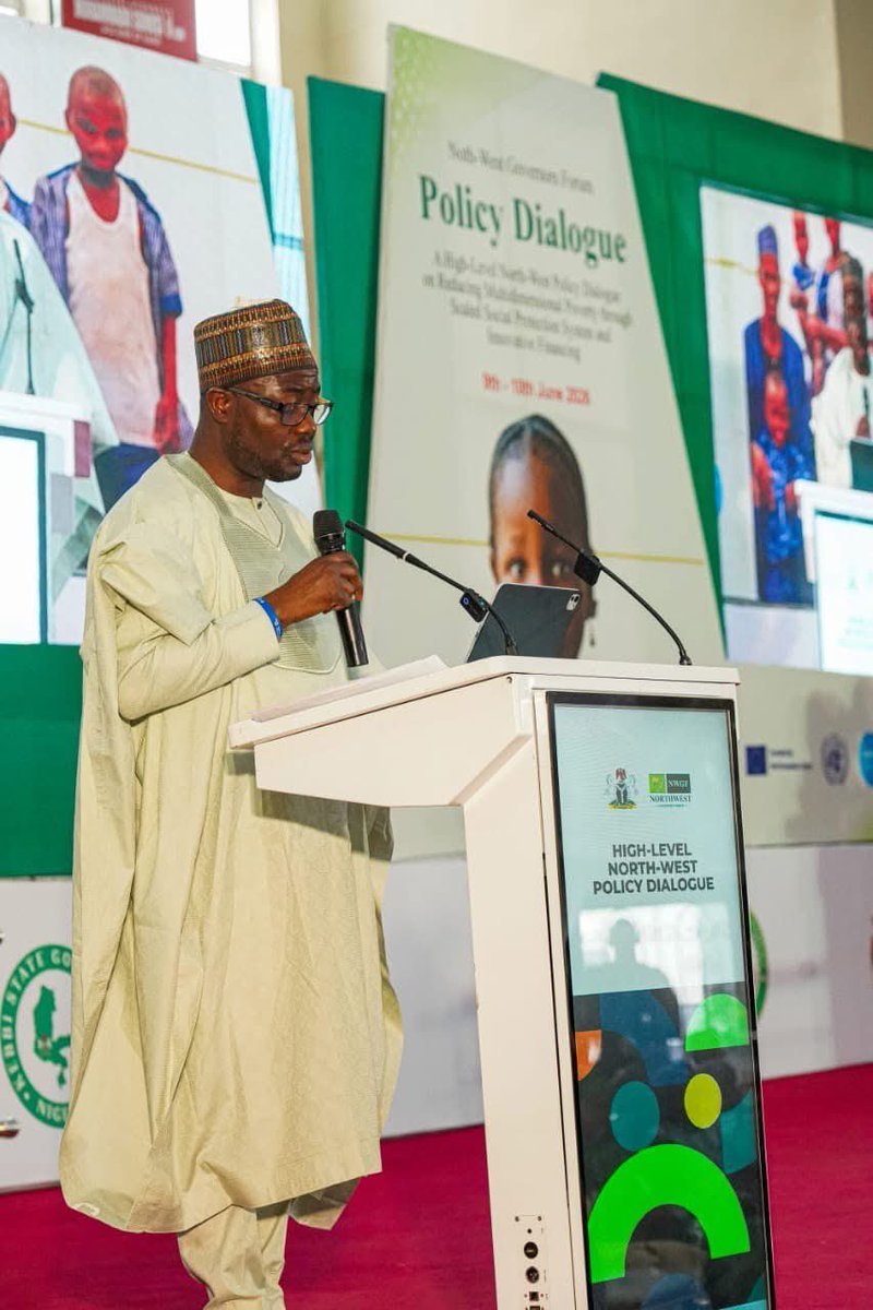 fmha_pa's tweet photo. Yesterday in Kano, Hon. Minister Dr. Bernard M. Doro reaffirmed the Ministry’s commitment to coordinated social protection and sustainable solutions that move Nigerians from vulnerability to prosperity.
#OHOPRS #PovertyReduction #RenewedHope https://t.co/C7trl4gIga