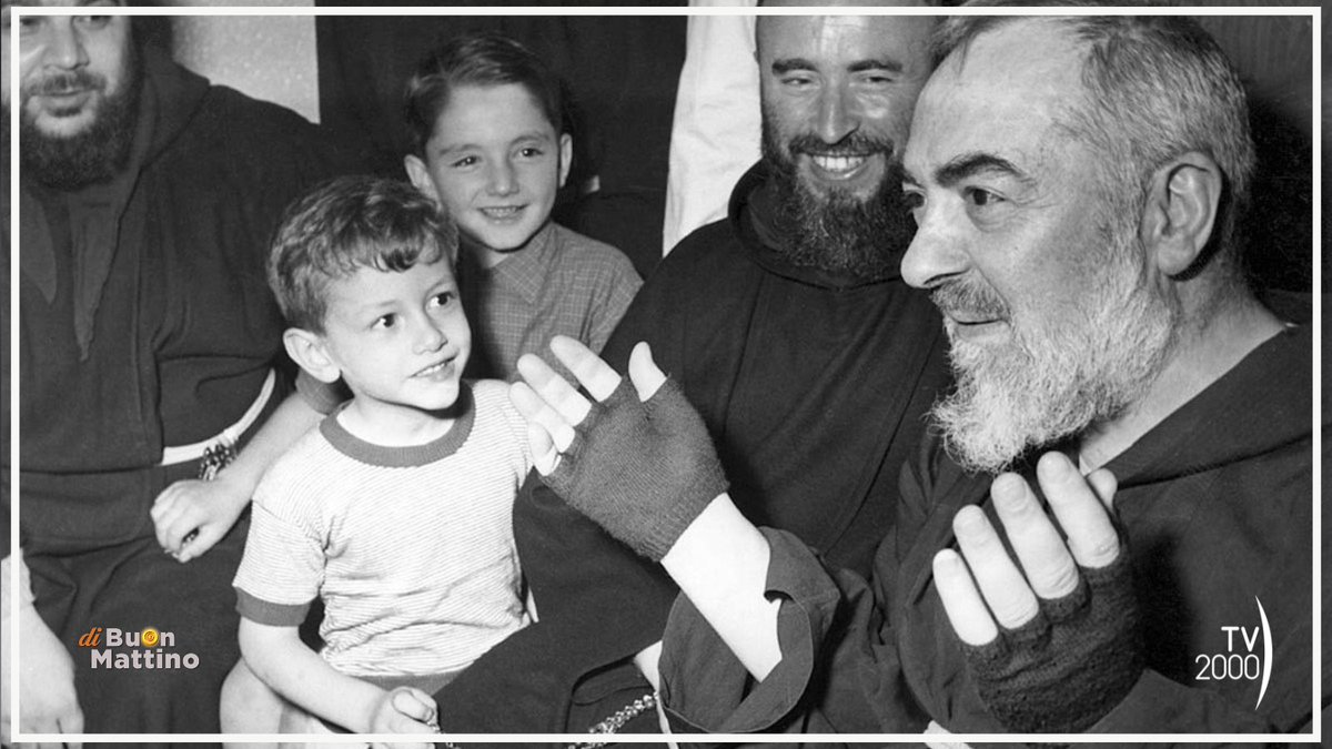 TV2000it's tweet photo. 🙏 La canonizzazione di Padre Pio: un momento che ha segnato la storia della Chiesa e il cuore di milioni di fedeli.

🔹Il 16 giugno 2002, il frate delle stimmate veniva proclamato santo, riconosciuto per la sua straordinaria testimonianza di fede, preghiera e amore verso i più sofferenti❤️🌹

A distanza di anni, il suo messaggio continua a ispirare credenti di tutto il mondo🕊️
Un approfondimento a @dibuonmattino #Tv2000
⏰dalle 7.30📺Canale 28 - 157 Sky
#15giugno