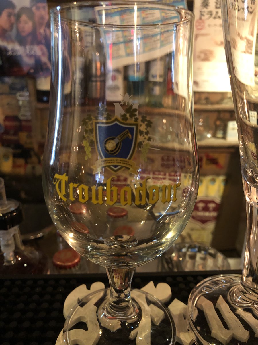 agliobeer's tweet photo. 本日6/11(木)より限定樽生『トルバドゥール•スペシャル』を開栓します。
AGLIO初登場の樽生です。
アンバータイプのビールで口に含むと香ばしいキャラメルやビスケットの様なモルトの風味を感じます。
後味はドライでホップのしっかりとした苦味があり飲みやすいのが特徴的です。
この機会に是非！ https://t.co/bg37fIgsTT