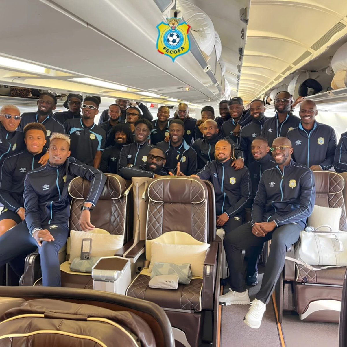 EmeryKabongoM's tweet photo. ⚽️🇨🇩🐆 Coupe du Monde 2026 : Les Léopards en route pour les USA 🇺🇸 ! https://t.co/Tii2jEGTyK