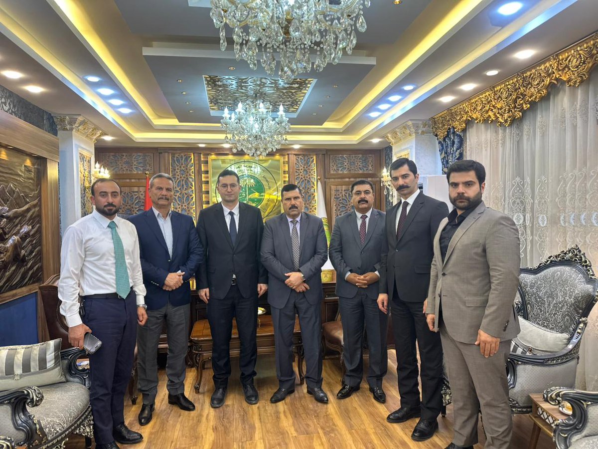 Tika_Iraq's tweet photo. زيارة من وكالة تيكا إلى مديرية تربية كركوك

التقى منسق وكالة تيكا في العراق بالمدير العام لتربية كركوك الأستاذ منصور مذري سلوم ومعاونيه.

وخلال اللقاء، تم التعريف بمشاريع وكالة تيكا الموجهة لدعم قطاع التربية، كما جرى بحث إمكانيات التعاون المشترك بين الجانبين. https://t.co/Owa8EwyYvo