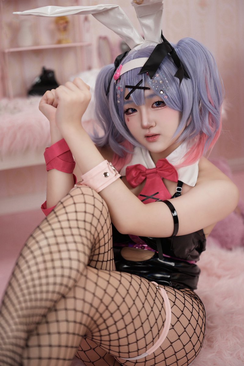 wjdqu_dsu's tweet photo. #初音ミク #ラビットホール 
#cosplay #コスプレ https://t.co/sZc889L6ST