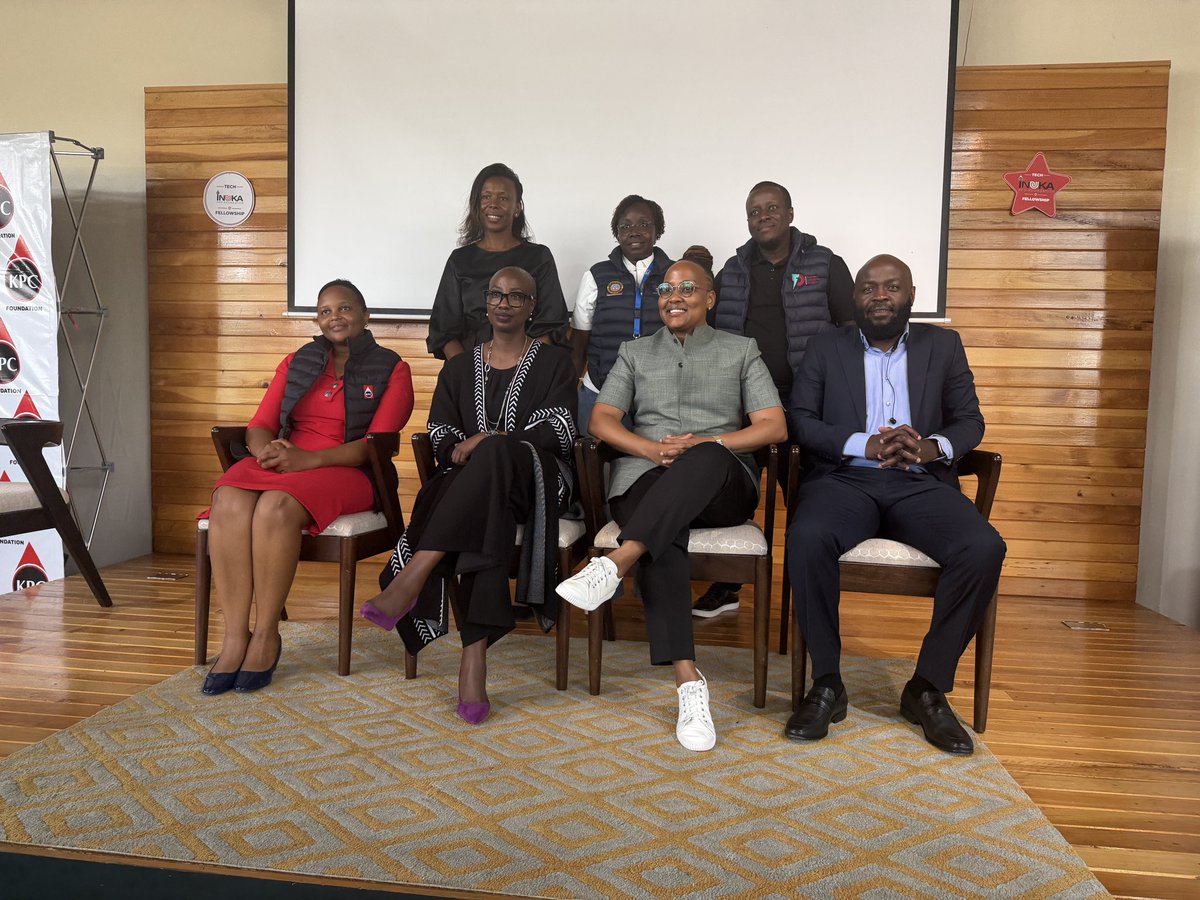 ABN_Africa1's tweet photo. Without data AI becomes unintelligent!! 

The Inuka Tech Fellowship is a fully sponsored 3 months apprenticeship training program aimed at equipping young Kenyans with industry-ready skills in Data Analytics and AI. 
#IMillionDevs4Africa
#InukaTechFellowship https://t.co/kckR2UwfKY