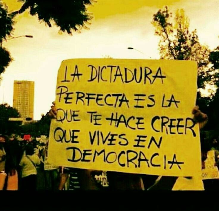 jackfrostanarka's tweet photo. Buenos días camaradas:
Recuerden ser solidarios, apoyarse mutuamente y hacer uso de la acción directa. https://t.co/ItEDDnKCqn