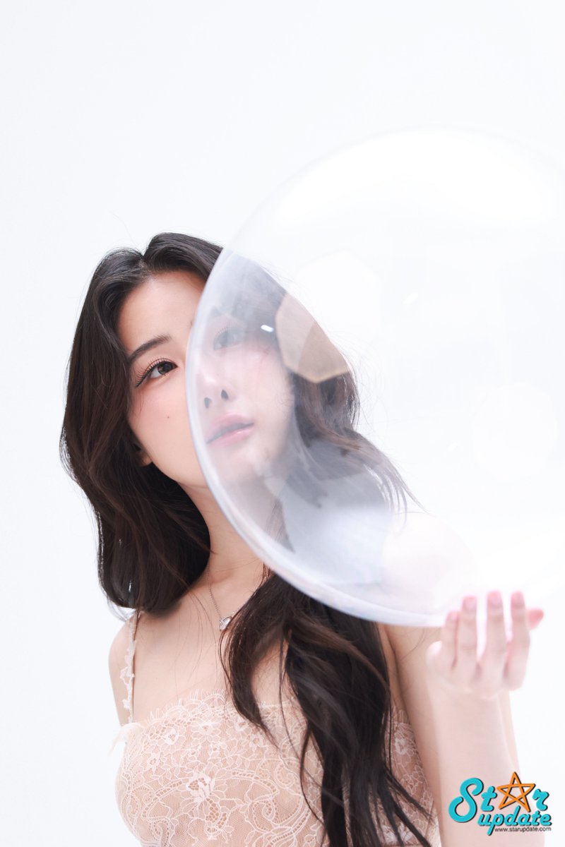 webstarupdate's tweet photo. ภาพบรรยากาศการฟิตติ้ง "โยโกะ - อาภัสรา" สำหรับงาน The Luna Luster Yoko Apasra's Birthday FANMEET✨(2)

#YokoApasra #โยโกะอาภัสรา https://t.co/fm0kPLevau