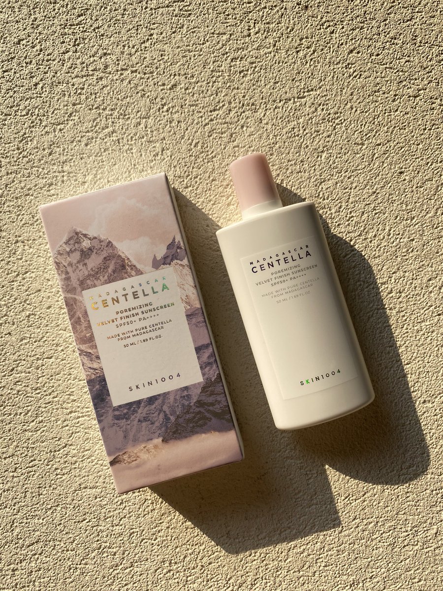 luvinfaisy's tweet photo. makeup an sat set cuma pake tinted sunscreen terus langsung cabut ternyata lebih enak 😭

Apalagi kalau sunscreen-nya nyaman dan gak bikin muka keliatan berminyak dari awal. https://t.co/RBCOLmpYvw