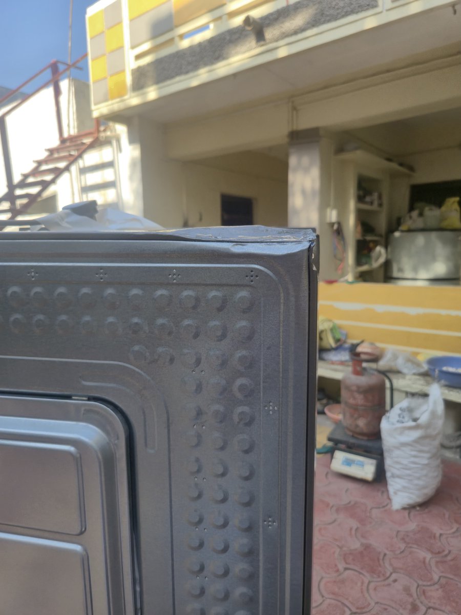 Bkn_Dhakad's tweet photo. @Flipkart @flipkartsupport This one from 23th may. https://t.co/6aB0zFuA8P