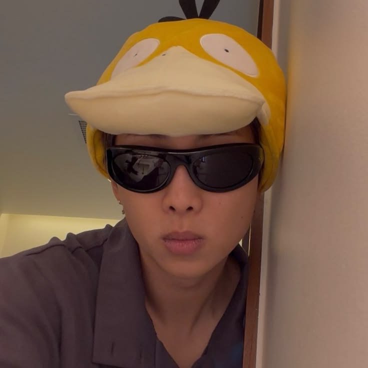 risewithgloss's tweet photo. ☆ Namjoon as Captain Raymond Holt/Captain Dad

"Let's break into the FBI"
"It's a box of shapes and it contains only the truth"
"I know we live in a world where anything can mean anything and nobody even cares about etymology!"
"Apparently there's a trigger for me"
"BONEEE" https://t.co/ifbPmaUiiX