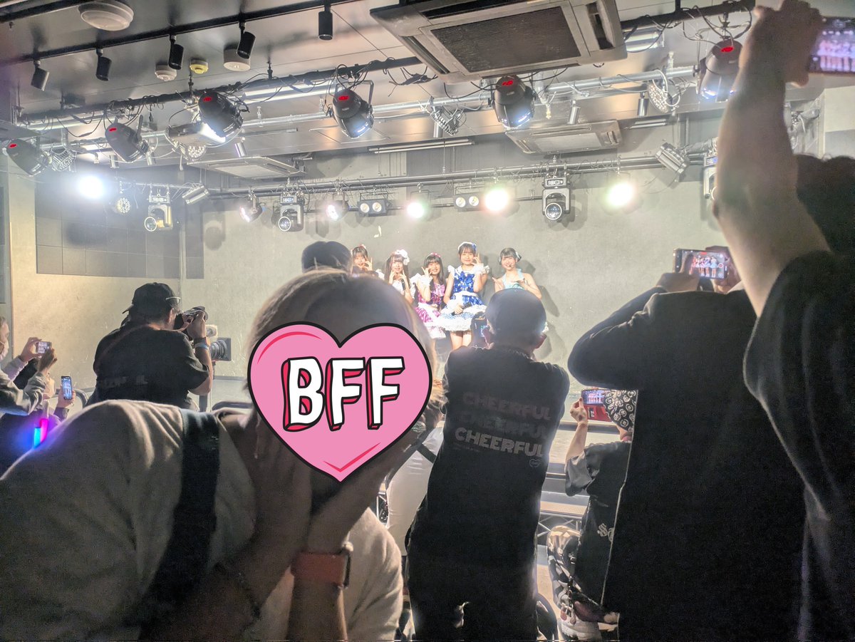 shut__________a's tweet photo. ちあふるあんどちきーたたのしかったよーーー！ https://t.co/v0510gjqF1