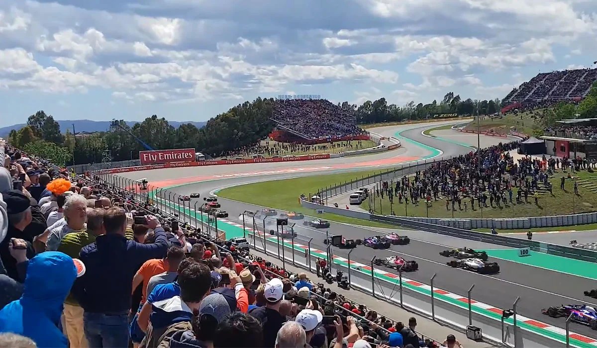 Ferrari Paddock tweet media