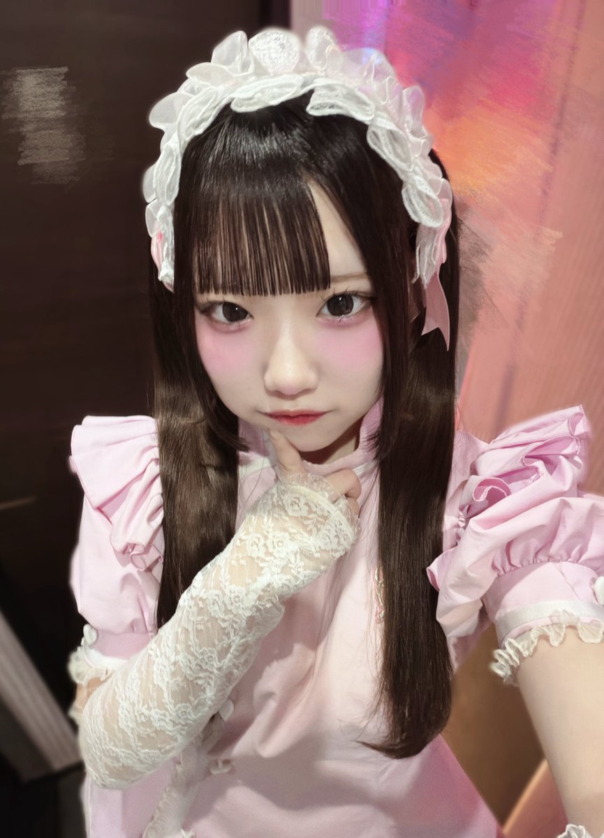 ril02n_'s tweet photo. 23:30まで(=・ω・）ノ🎀🤍 https://t.co/AjmRuGuUjl
