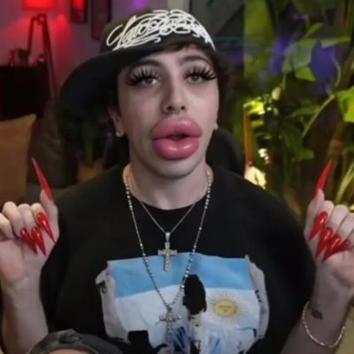 mrtuski89's tweet photo. #NuevaFotoDePerfil https://t.co/JVDrRbcL4P