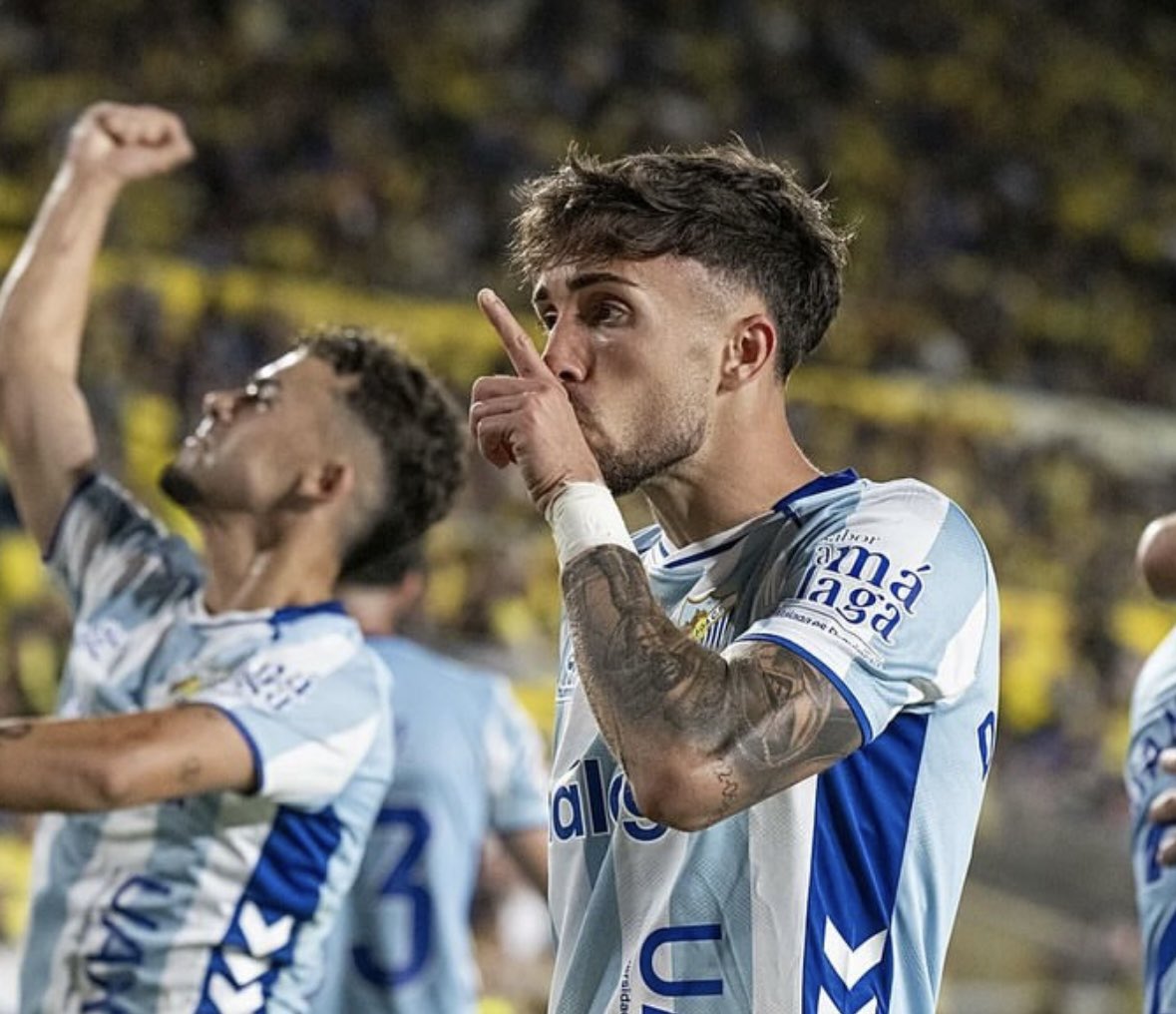 FootballIFM's tweet photo. A LA FINAAAAAL🤯🚀

Último paso para poner el broche a una gran temporada con el ascenso a Primera🤩

¡Confianza plena!
¡Vamos @JuanpeJM6 y @Davidlarrubia_ !😎 https://t.co/5U1lz0Ub3A