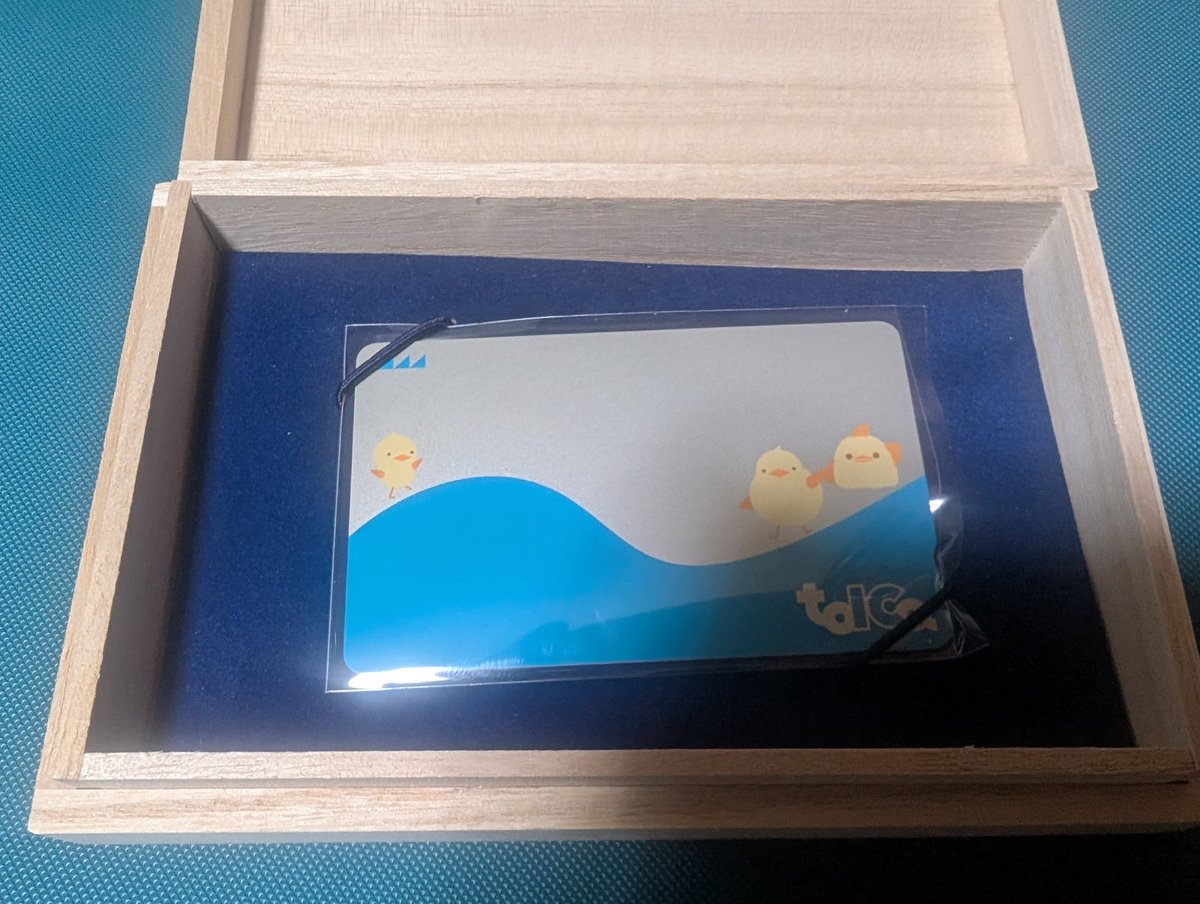 cookie_rail18's tweet photo. 桐箱Toica　届いてました
ありがとです https://t.co/j9XSmFfGN6