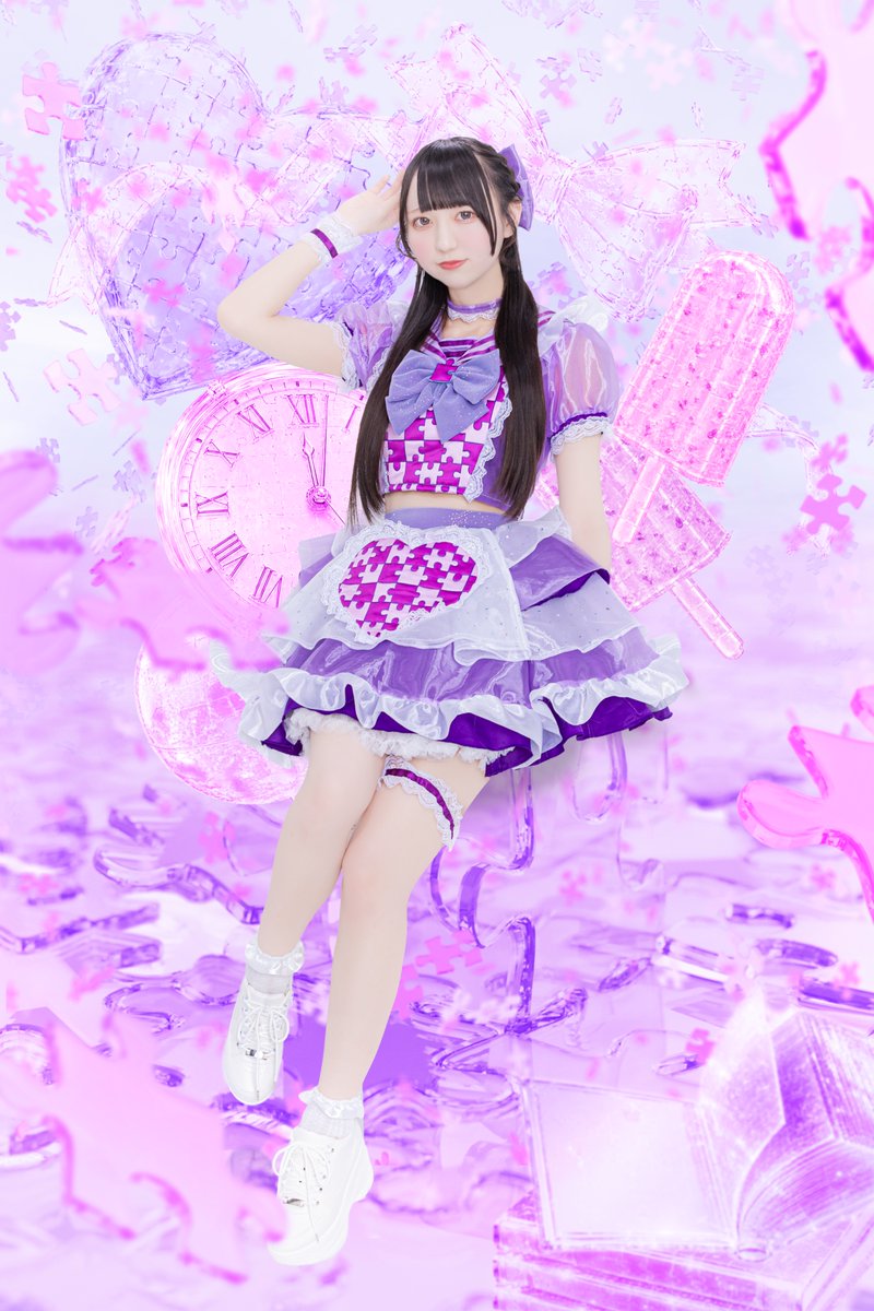 mikanseipuzzle's tweet photo. ୨୧┈┈┈┈┈┈┈┈┈┈┈┈┈┈┈┈୨୧         
　　✨🧩メンバー公開4人目🧩✨
୨୧┈┈┈┈┈┈┈┈┈┈┈┈┈┈┈┈୨୧

💜ྀི葉月りお(はづきりお)
🤍ྀི@hajuhaju_rio
💜ྀི担当カラー 紫
🤍ྀིみんなを見渡せるグループいちの高身長！

 「 ライブであなたを見つける天才！目逸らさないでね♡」

#未完成パズル