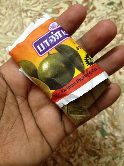 srividh16's tweet photo. Mattai Orugai (மட்டை ஊறுகாய்) was very popular across Tamil Nadu. Lemon or Narthangai pickle packaged using a dry Mantharai leaf. It was environmentally sustainable &amp; tasty, it is replaced by a non-recyclable plastic wrappers, creating crores of plastic wrapper wastes https://t.co/Pw3KdKuCY0