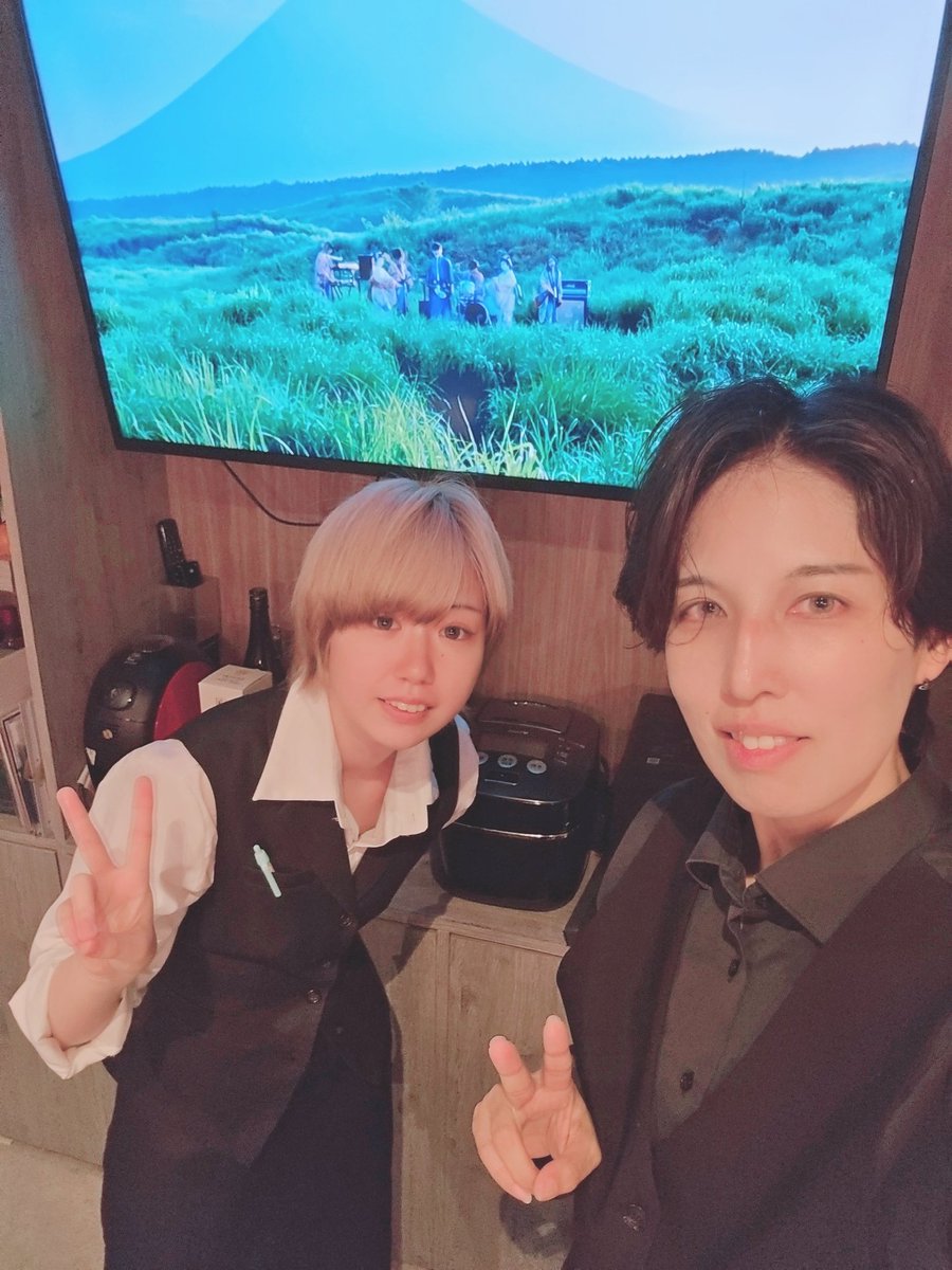 ebisuhaco's tweet photo. 2026年6月11日(木)
恵比寿 男装cafe&amp;bar haco.

⏰ 19:30-23:30
♦︎バーテンダー♦︎
怜（-23:00）
瑠快

ご来店お待ちしております！
#男装 #男装喫茶 #男装カフェ https://t.co/3cU96oSWuR