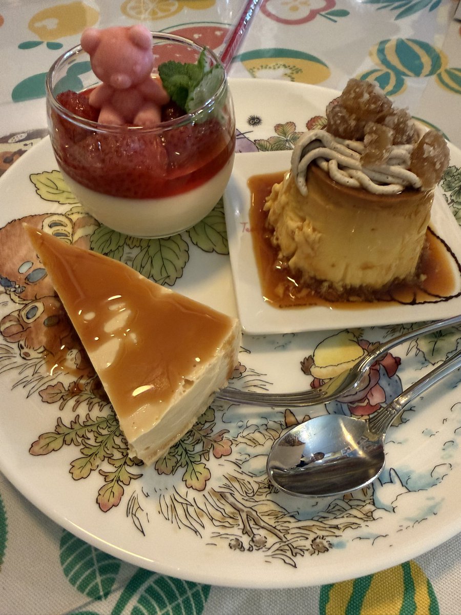kyoko0923jun's tweet photo. いつもありがとうございます🧸

12日、13日お休みさせていただきます🙇‍♀️

静岡からもも🍑が届きました！日曜日からの提供となります🍑

チームでお待ちしておりますね🐶🐢🐰🐱 https://t.co/NSaesDyQA6