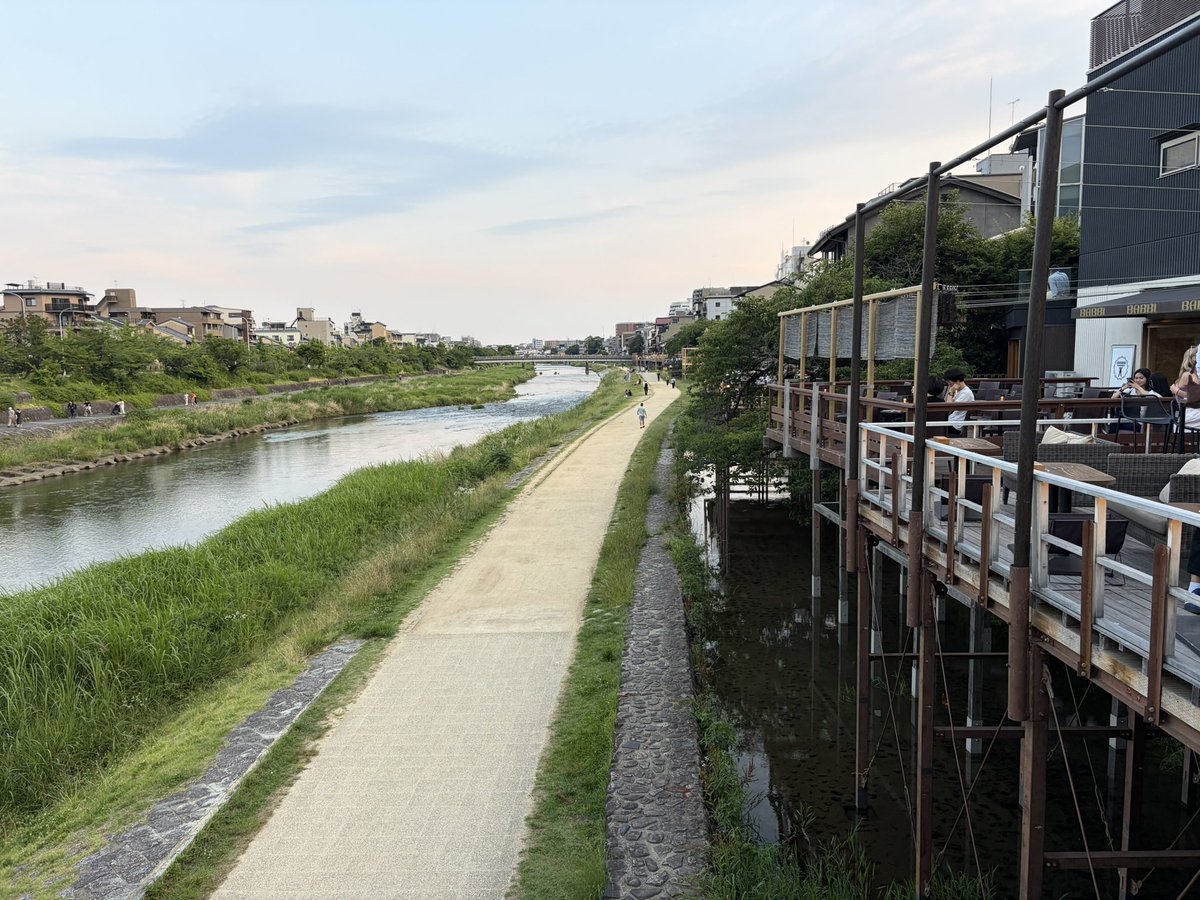 ejinobk's tweet photo. 今宵は今年81回目の夜ラン🏃🏻（2026年累計走破距離460.41キロ）こないだ出来た口内炎が痛いので、ずーっと口を閉じて走る💨
もう…ケガと風邪は嫌だねぇ…
#運動習慣 #目指せ細マッチョ https://t.co/WFfKDIq5kY